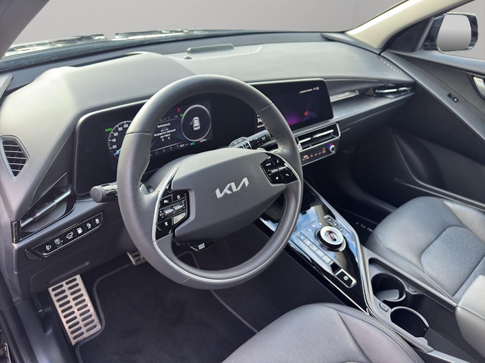 Vehicle image KIA NIRO
