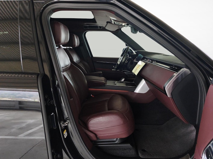 Fahrzeugbild LAND ROVER RANGE ROVER