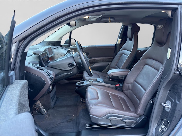 Vehicle image BMW i3