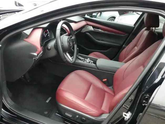 Mazda 3 Hatchback 2.0 186 Takumi AWD