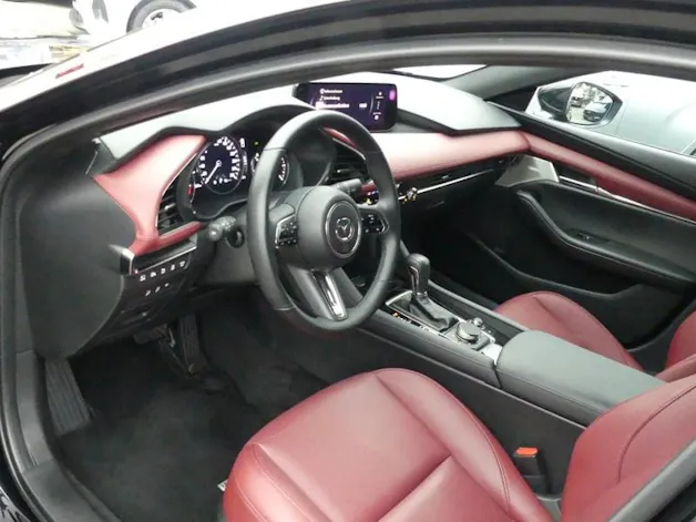 Mazda 3 Hatchback 2.0 186 Takumi AWD