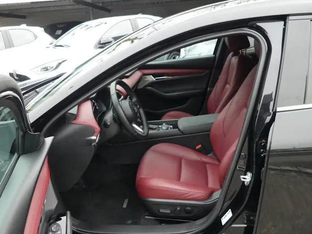 Mazda 3 Hatchback 2.0 186 Takumi AWD