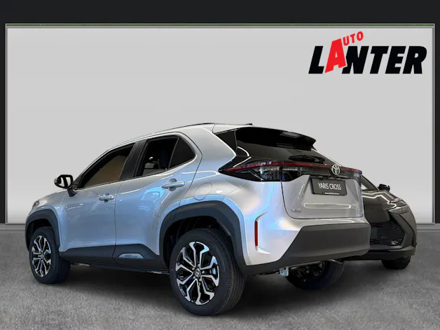 Toyota Yaris Cross 1.5 VVT-i HSD Trend AWD-i