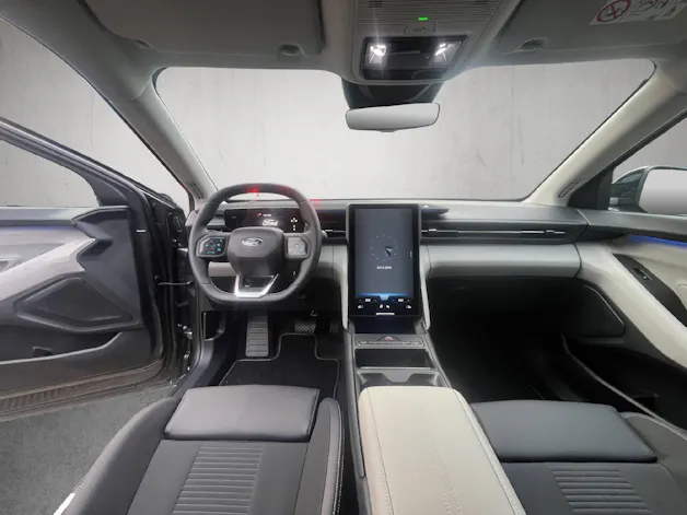 Ford Explorer Extended Range Premium AWD