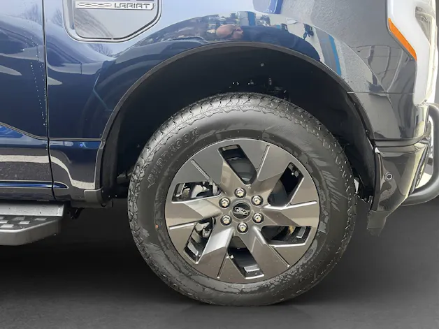 Ford F-150 Lightning DKab.Pick-up 98 kWh Lariat Launch Edition