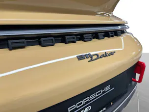 Porsche 911 Dakar