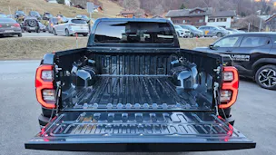 Toyota Hilux Double Cab.-Pick-up 2.8 D-4D 204 Premium