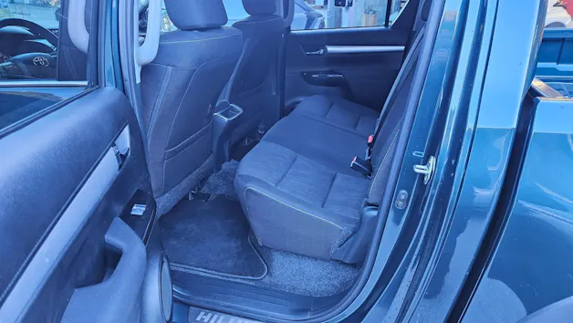 Toyota Hilux Double Cab.-Pick-up 2.8 D-4D 204 Premium