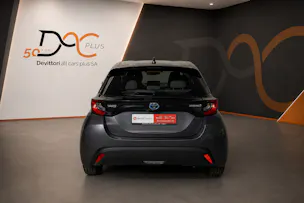 Toyota Yaris 1.5 VVT-i HSD Trend