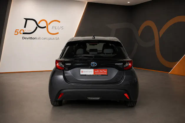 Toyota Yaris 1.5 VVT-i HSD Trend
