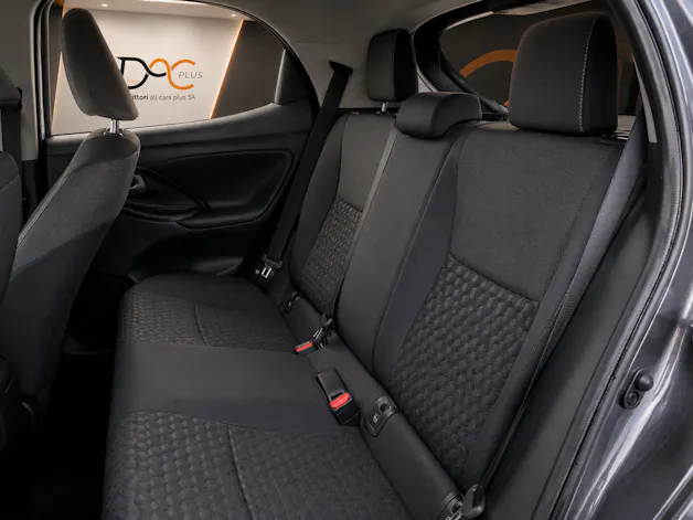 Toyota Yaris 1.5 VVT-i HSD Trend
