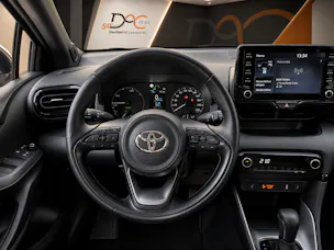 Toyota Yaris 1.5 VVT-i HSD Trend
