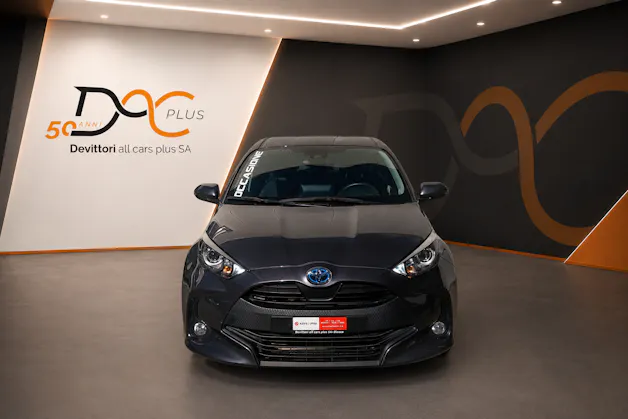 Toyota Yaris 1.5 VVT-i HSD Trend