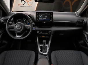 Toyota Yaris 1.5 VVT-i HSD Trend
