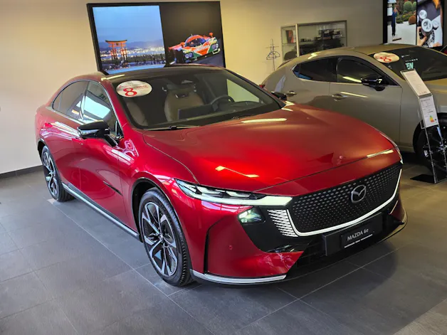 Mazda 6e Takumi Plus