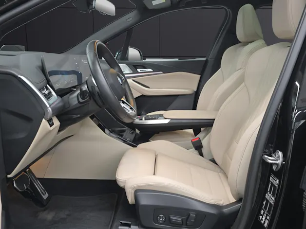 BMW 223d xDrive paddles Active Tourer