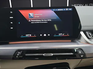 BMW 223d xDrive paddles Active Tourer