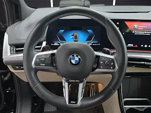 BMW 223d xDrive paddles Active Tourer