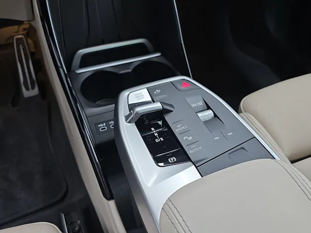 BMW 223d xDrive paddles Active Tourer