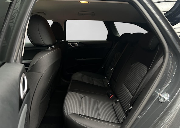 Vehicle image 5 Vehicle image 5