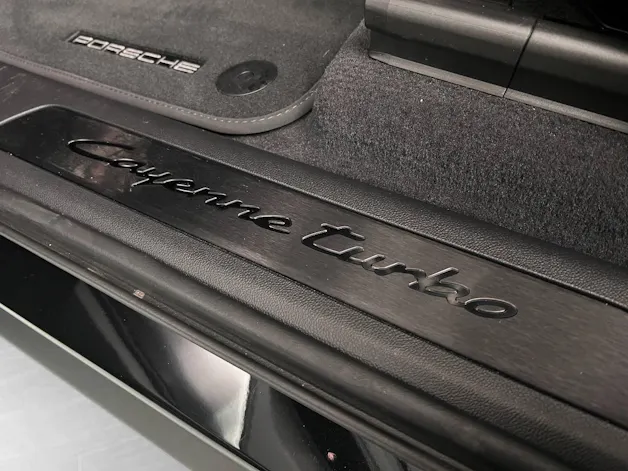 Porsche Cayenne Turbo E-Hybrid Coupé