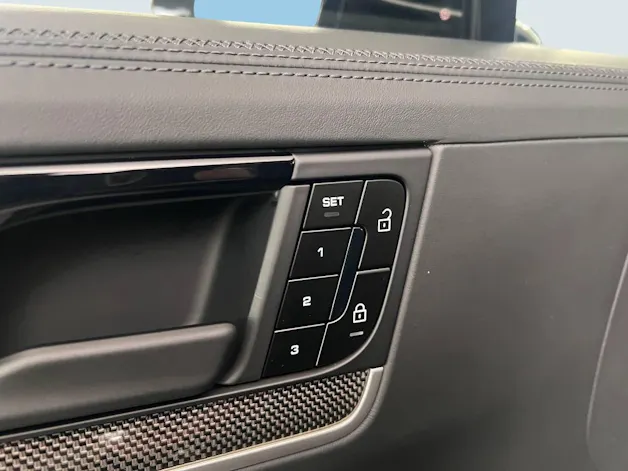 Porsche Cayenne Turbo E-Hybrid Coupé
