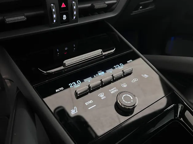 Porsche Cayenne Turbo E-Hybrid Coupé