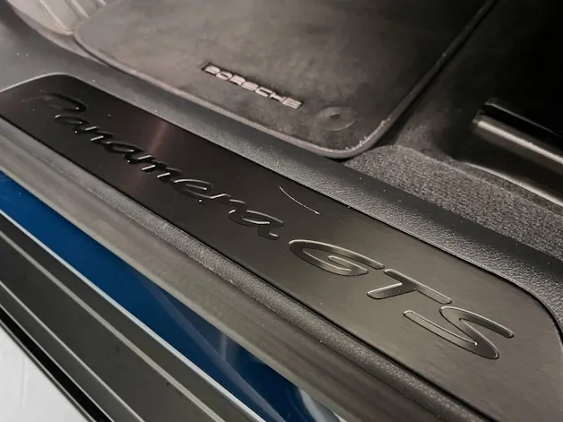 Porsche Panamera GTS