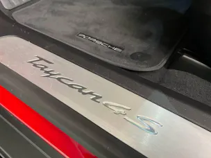 Porsche Taycan 4S Cross Turismo