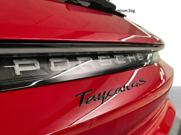 Porsche Taycan 4S Cross Turismo