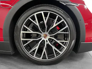 Porsche Taycan 4S Cross Turismo