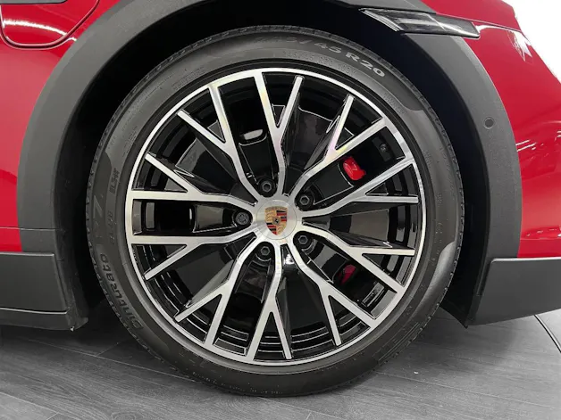 Porsche Taycan 4S Cross Turismo