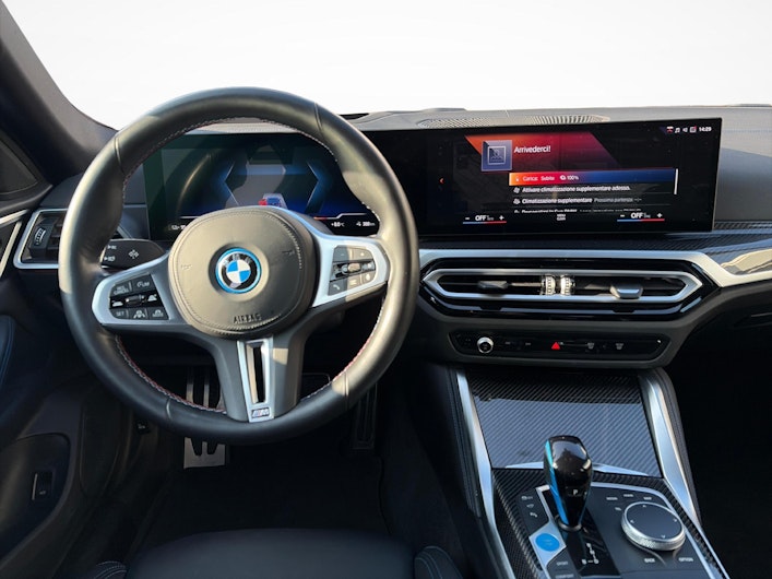 Vehicle image BMW i4
