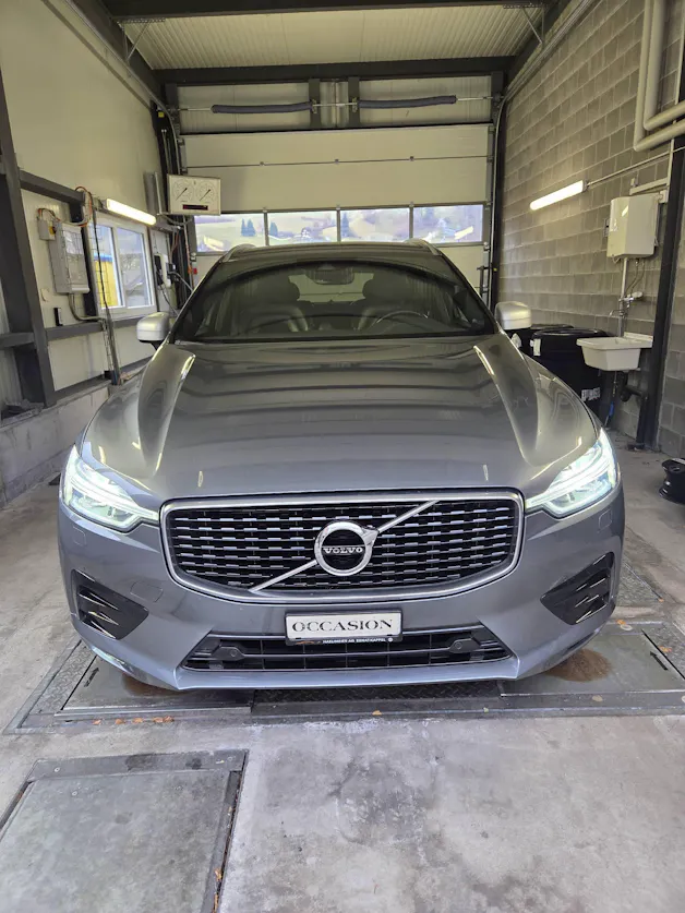 Volvo XC60 2.0 D4 R-Design AWD