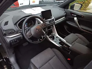 Mitsubishi Eclipse Cross 2.4 PHEV Style Business 4x4
