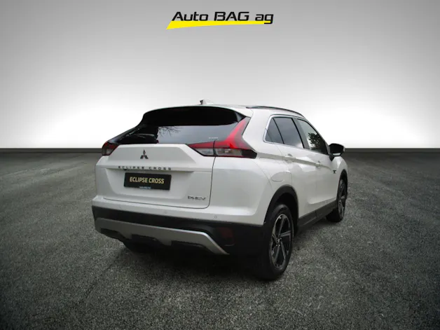 Mitsubishi Eclipse Cross 2.4 PHEV Invite 4x4