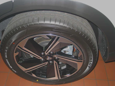 MITSUBISHI ECLIPSE CROSS 10