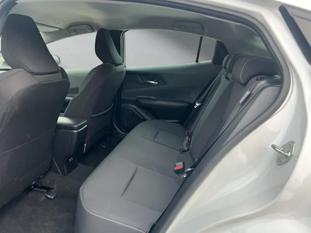 Toyota Prius 2.0 Plug-In-Hybrid Style