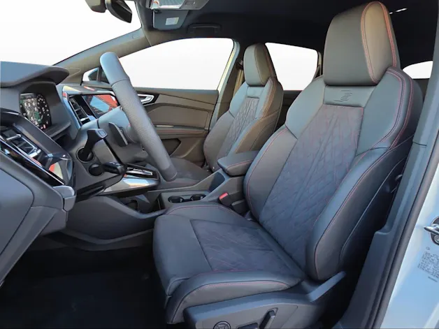 Audi Q4 e-tron 45 quattro