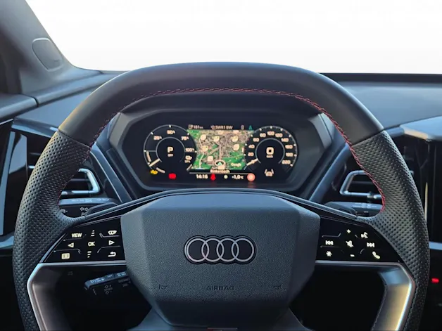 Audi Q4 e-tron 45 quattro
