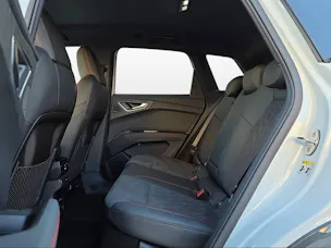 Audi Q4 e-tron 45 quattro