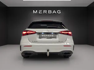 Mercedes-Benz A 250 4Matic 8G-DCT AMG Line