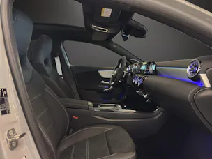 Mercedes-Benz A 250 4Matic 8G-DCT AMG Line