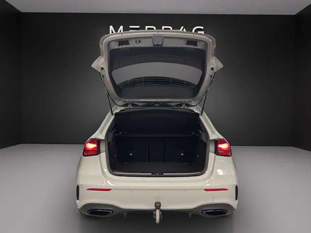Mercedes-Benz A 250 4Matic 8G-DCT AMG Line