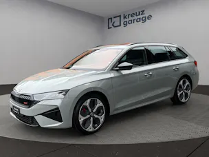 Škoda Octavia Combi 2.0 TSI DSG RS