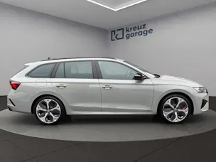 Škoda Octavia Combi 2.0 TSI DSG RS