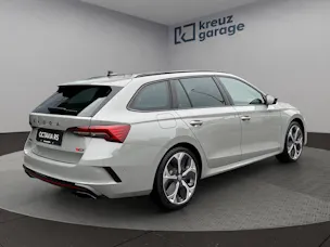 Škoda Octavia Combi 2.0 TSI DSG RS