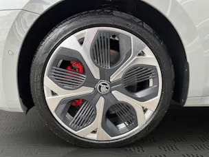 Škoda Octavia Combi 2.0 TSI DSG RS