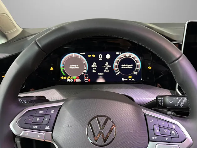 VW Golf 1.5 TSI PHEV Style