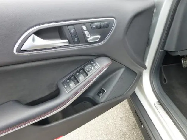 Mercedes-Benz GLA 200 d SwissAMG L4M